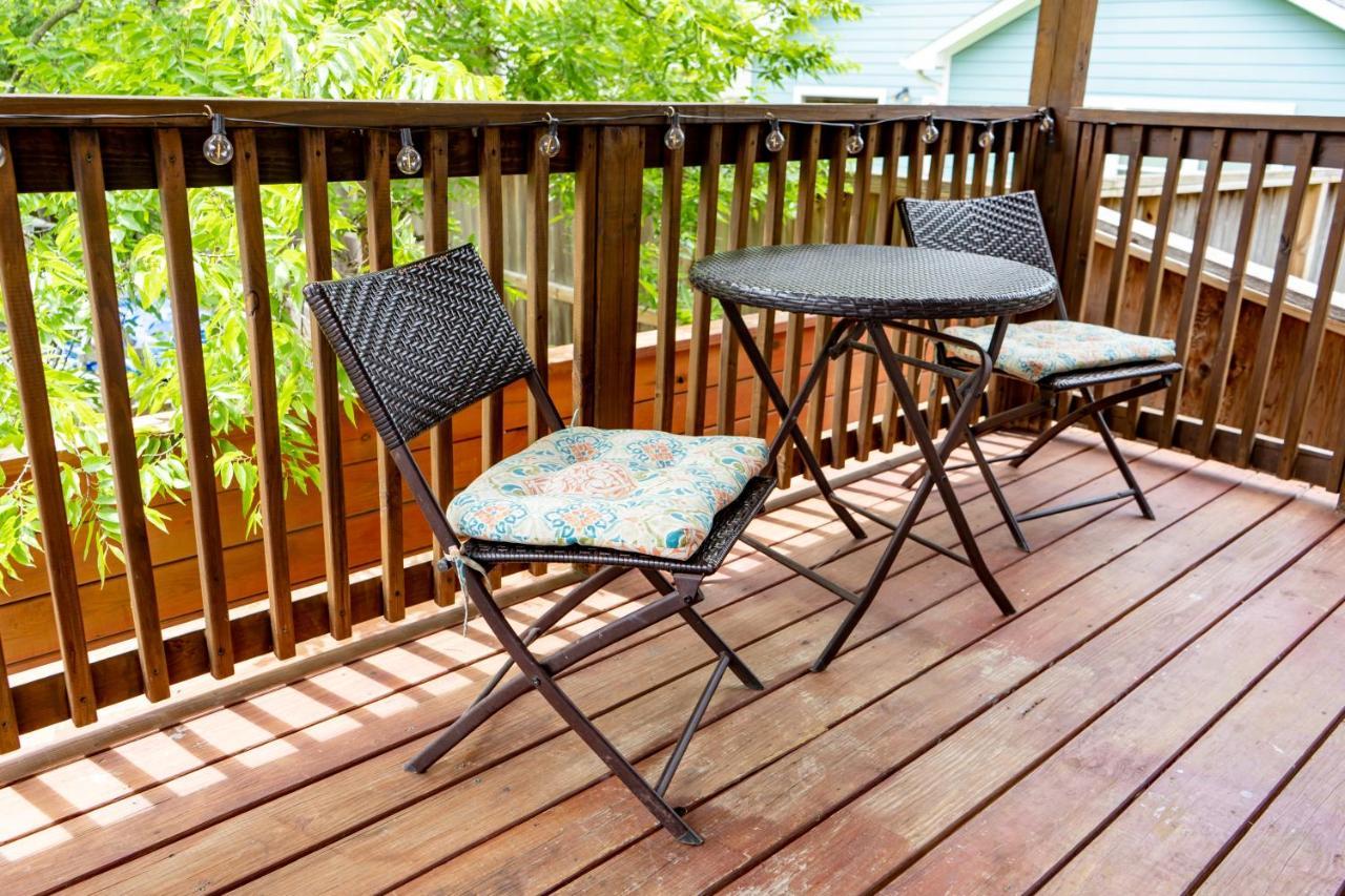 Super Cozy 2 Bedroom With Fast Wifi And Queen Bed Close To Downtown Houston!! エクステリア 写真